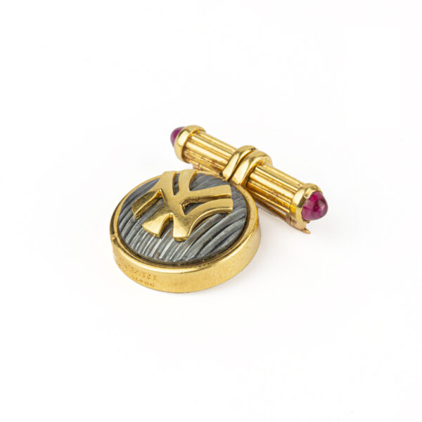 Unique Bulgari NY Yankees Pin - Image 4