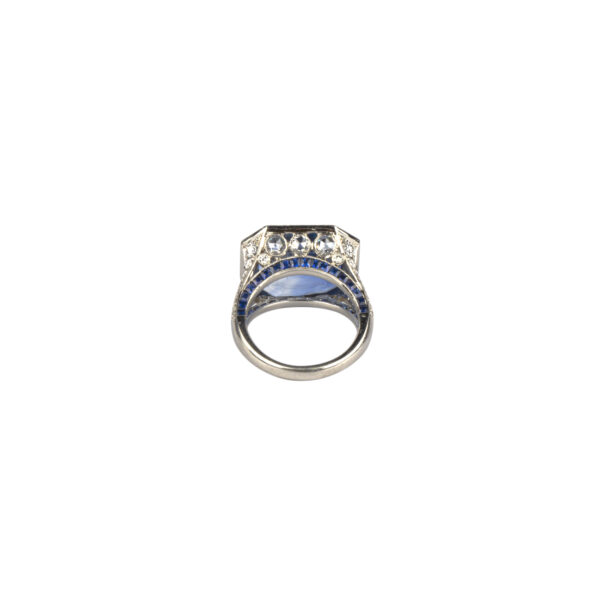 Important 15.53ct Burmese Sapphire and White Gold Ring - Image 4