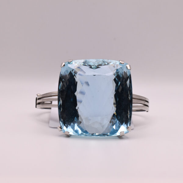 420ct Aquamarine Platinum Bangle - Image 4