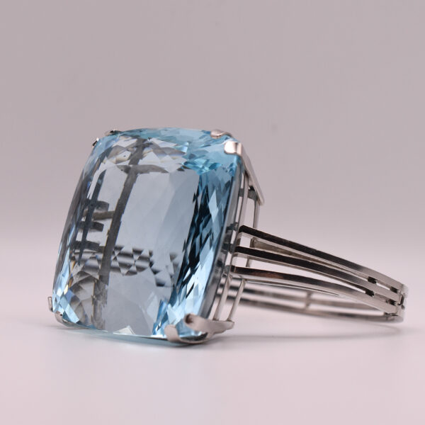 420ct Aquamarine Platinum Bangle - Image 3