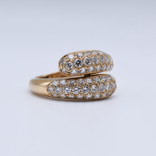 Cartier 1.50ct Diamond Pavé Bypass Gold Ring - Image 4
