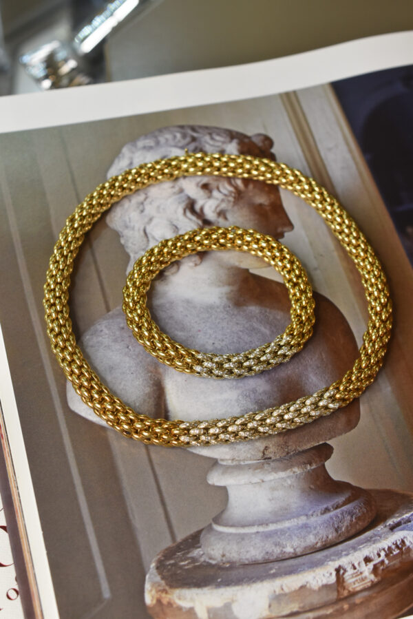 18k Gold and Diamond Tubular Necklace and Bracelet Set - Image 7