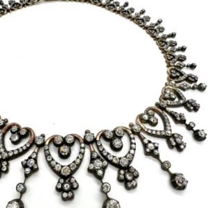 Victorian necklace in silver, gold with old cut diamonds