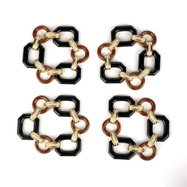 Long necklace of geometrical design, with octagonal shaped onyx, circular jasper, connected by 18k yellow gold and diamond links - Image 4