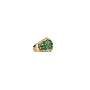 Ruffle edged emerald and diamond ring in 18k gold