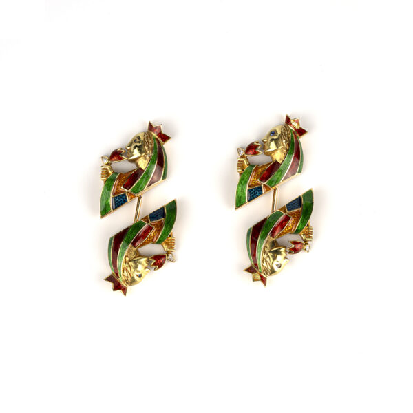 A pair of collectible Cartier jabot lapel pins depicting the Queen of Hearts in 18k gold - Image 2