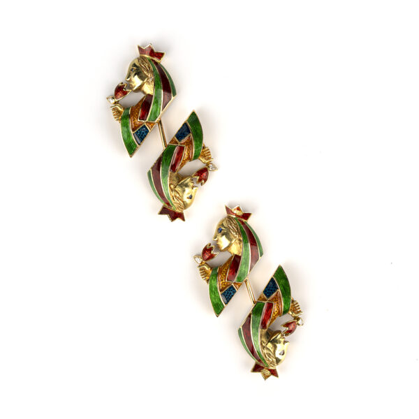 A pair of collectible Cartier jabot lapel pins depicting the Queen of Hearts in 18k gold - Image 3