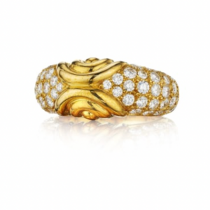 Bulgari pave diamond and 18k gold Ring in stylized Doppio Cuore style. Made in Italy, circa 1980.