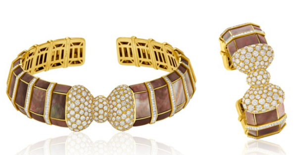 Bow embellished Diamond and mother of pearl choker and matching bracelet in 18k gold