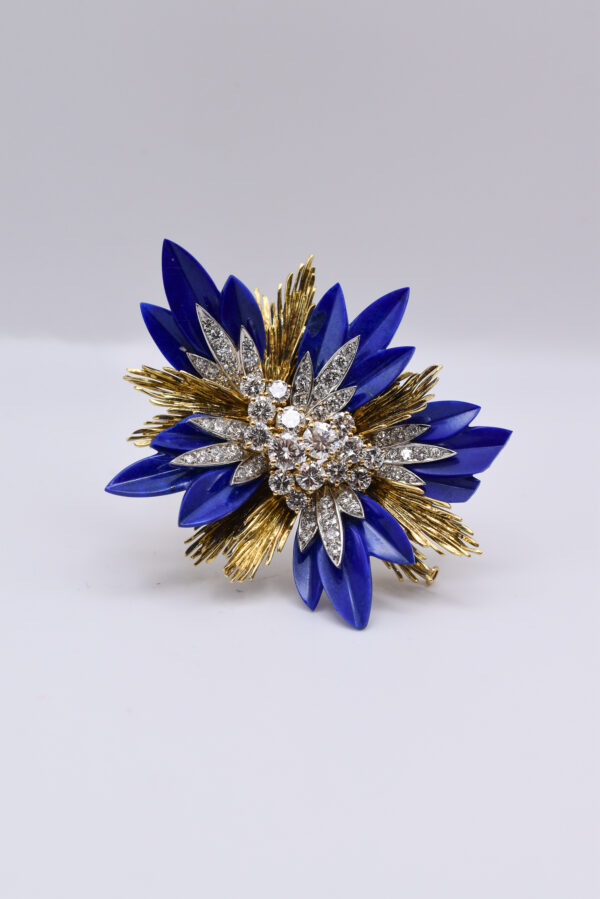 French Retro Diamond and Lapis Lazuli Brooch in 18k Yellow Gold - Image 2
