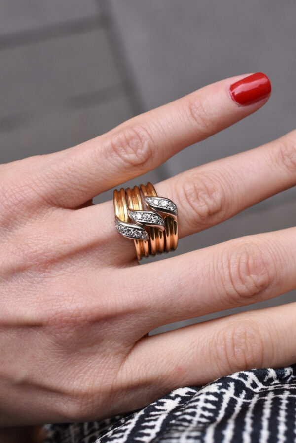 Cartier Gold and Diamond Trinity Ring - Image 3