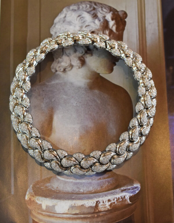 Chopard Diamond 'Casmir' Collar Necklace - Image 3